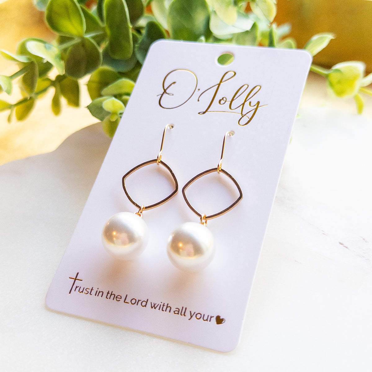 Gold Geometric Pearl Drop Earrings “Mallory”