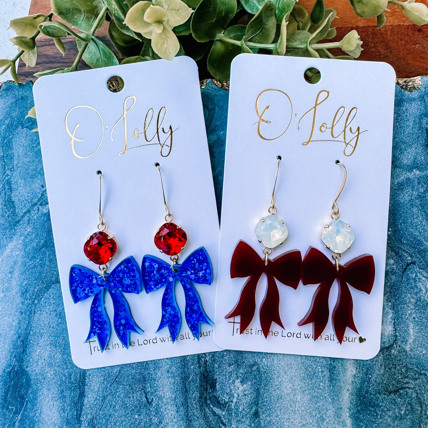 O’Lolly Acrylic Stone+Bow Earrings