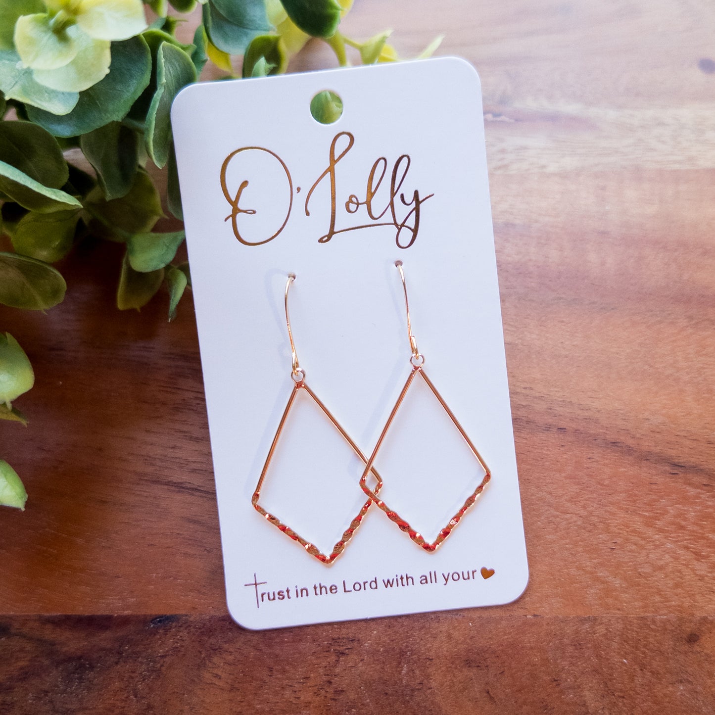 Everyday Gold Earrings Style 10