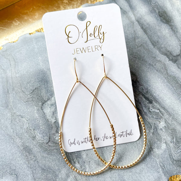 Everyday Gold Earrings Style 11