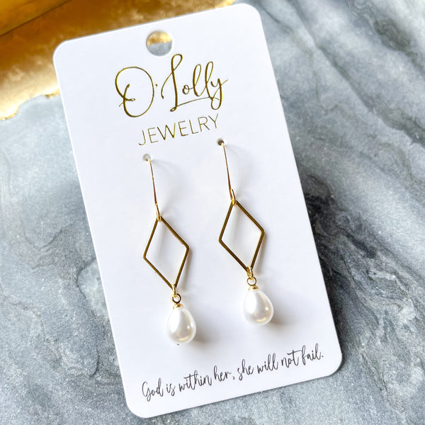 O’Lolly “Whitley” Earrings- Gold Rhombus w/Pearl Charm