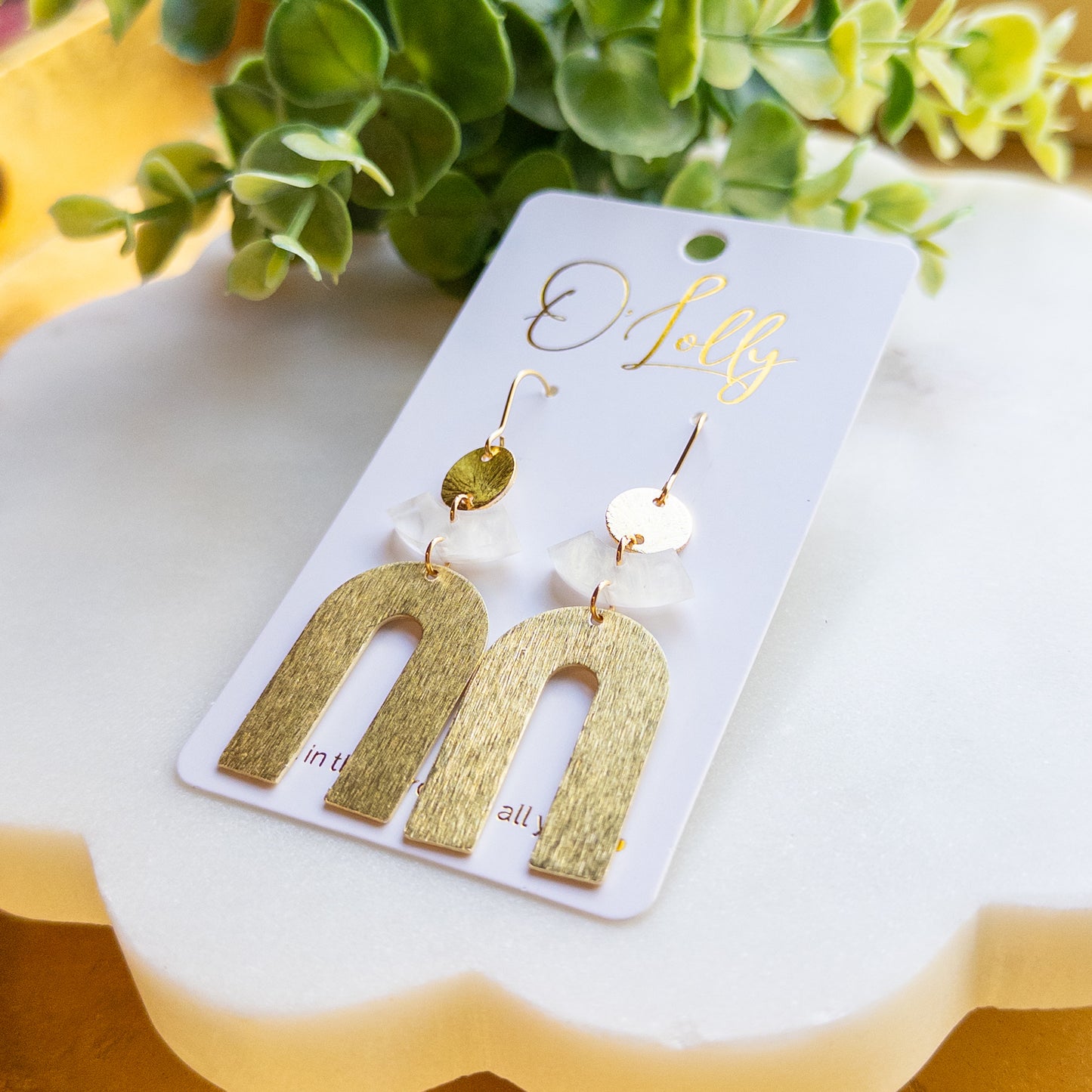 Cami Gold Arch Statement Earrings – 2.75”
