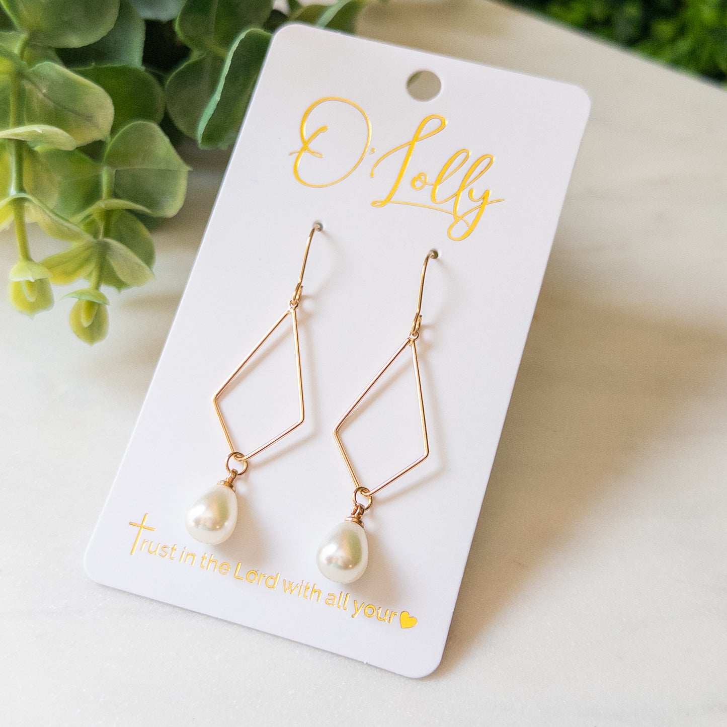 Pearl Geo Drop Earrings “Jillian”
