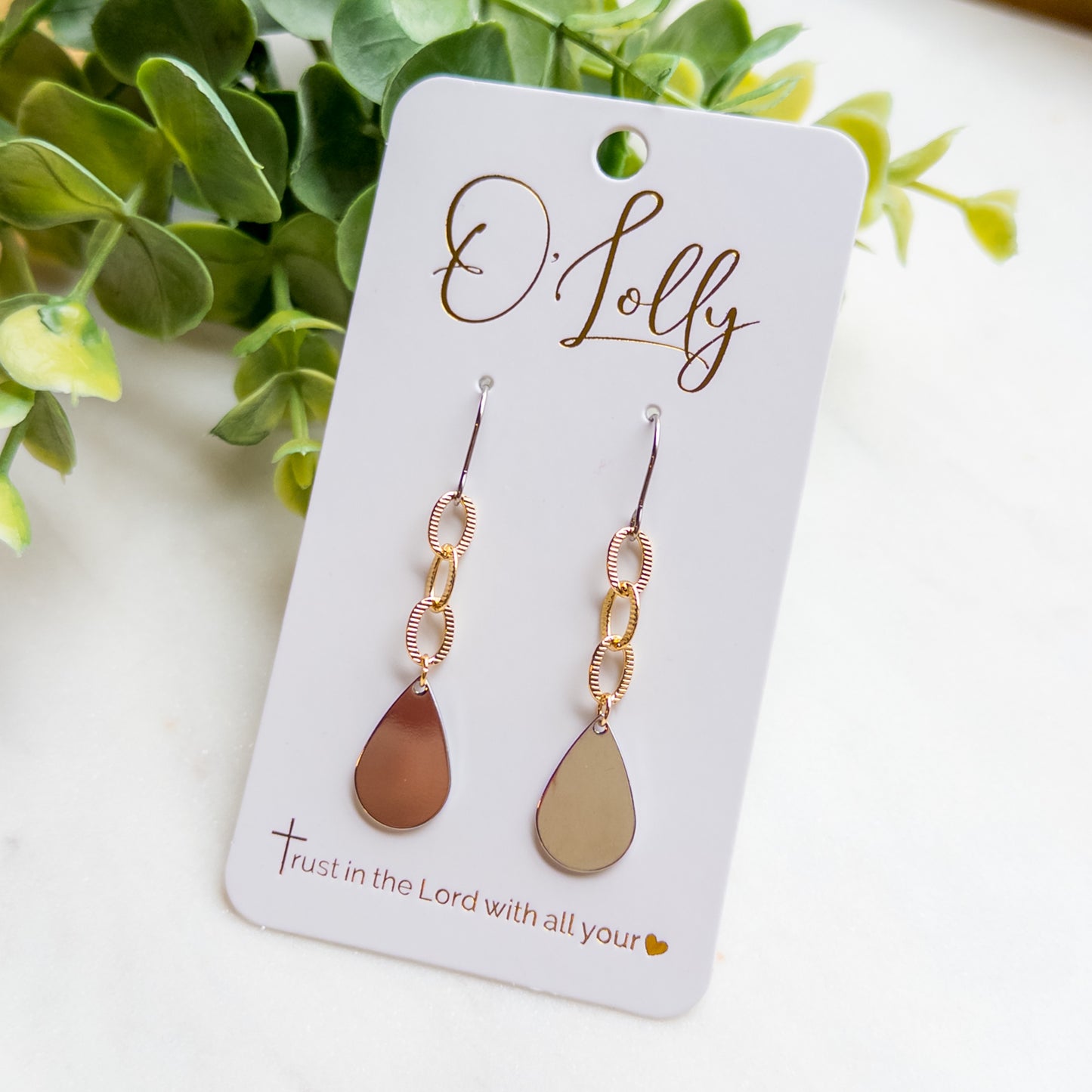 Gold & Silver Mixed- Gold Chain w/Silver Teardrop Dangle Earrings- M2