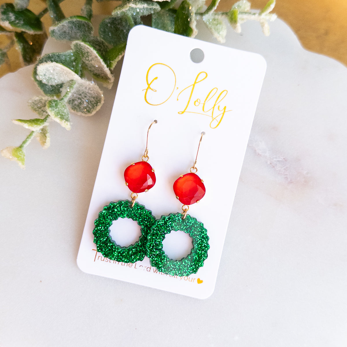 Christmas Wreath Dangle Earrings – Red & Green Glitter