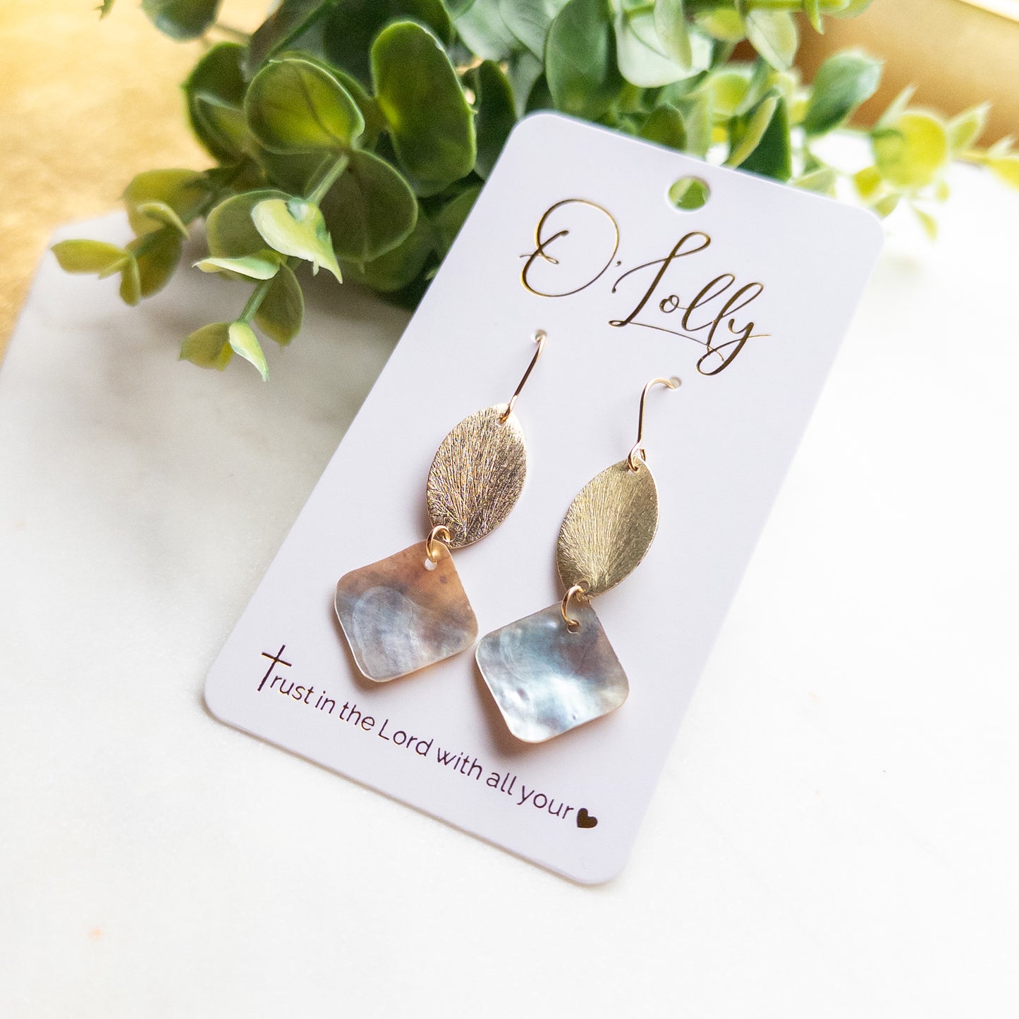 Coastal Shell Geometric Drop Earrings “Cove”