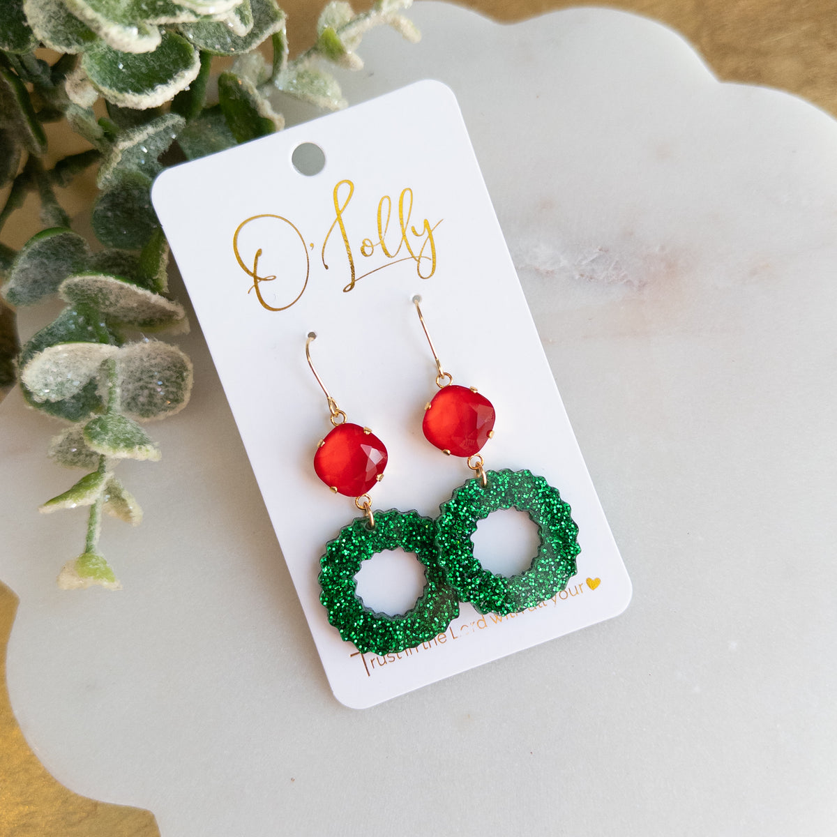 Christmas Wreath Dangle Earrings – Red & Green Glitter