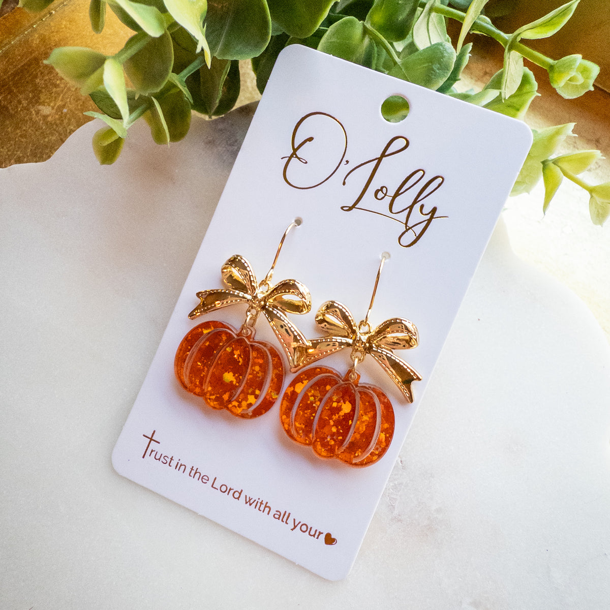 Orange Glitter Pumpkin Dangle Earrings – Gold Bow Accents