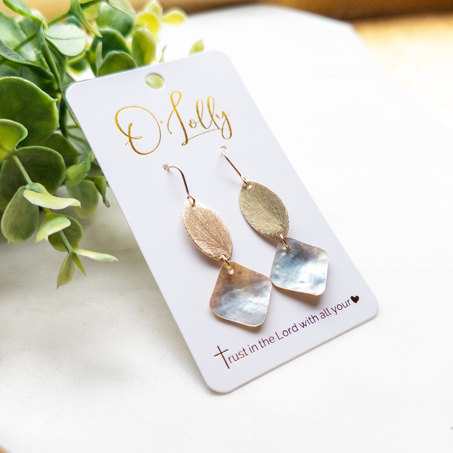 Coastal Shell Geometric Drop Earrings “Cove”