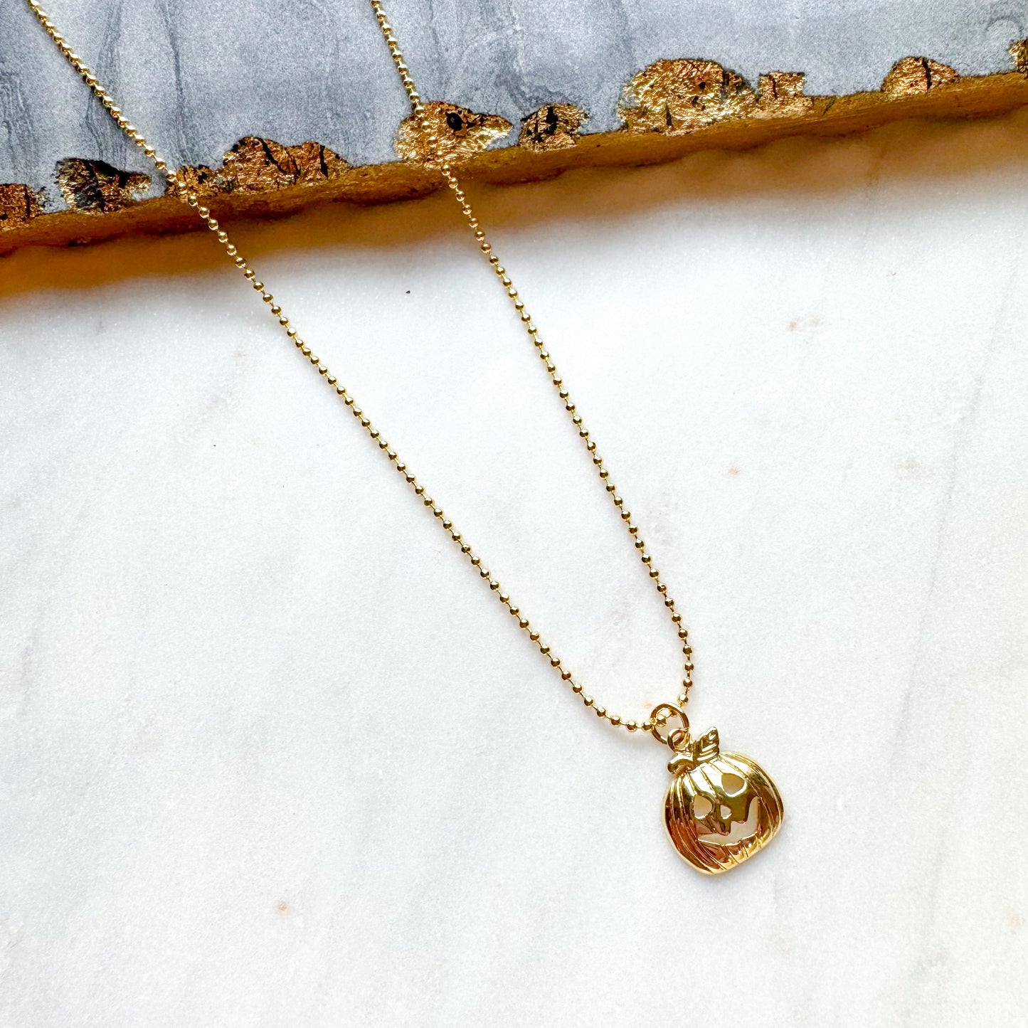 O’Lolly Halloween Necklace- Pumpkin