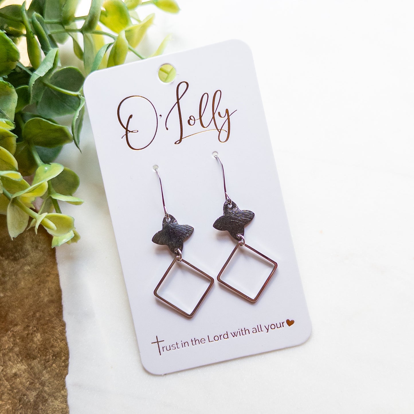 O’Lolly Christmas in July Sale (Retail $5)