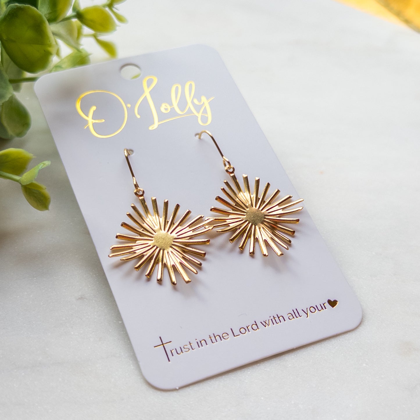 Everyday Gold Earrings Style 10