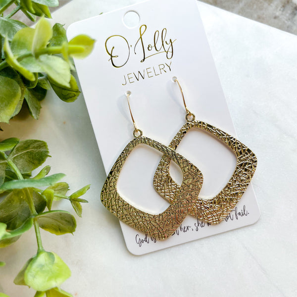 Everyday Gold Earrings Style 16
